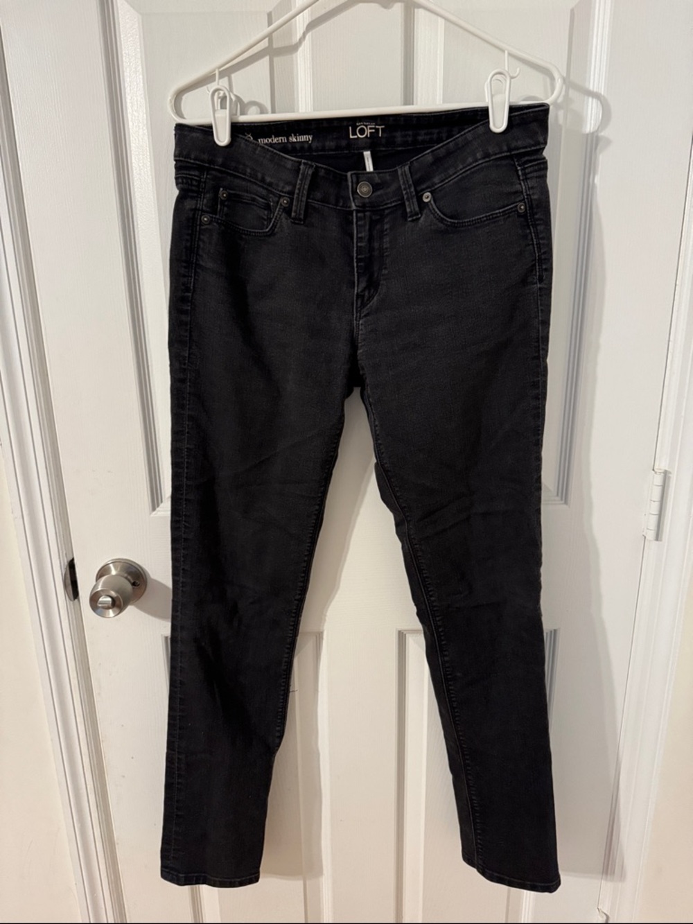 LOFT Black Modern Skinny Jeans for Women
